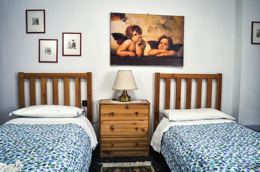 Bed And Breakfast Arcobaleno Болоня Екстериор снимка