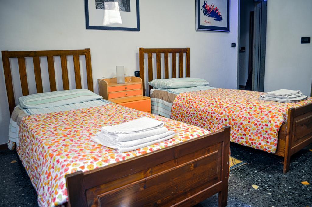 Bed And Breakfast Arcobaleno Болоня Екстериор снимка