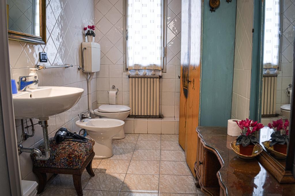 Bed And Breakfast Arcobaleno Болоня Екстериор снимка